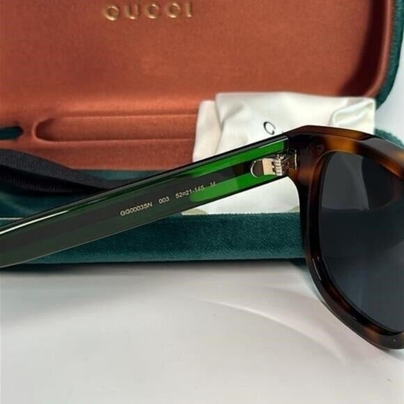 Gucci Tortoiseshell Sunglasses with Red and Green Stripes - Picture 7 of 12